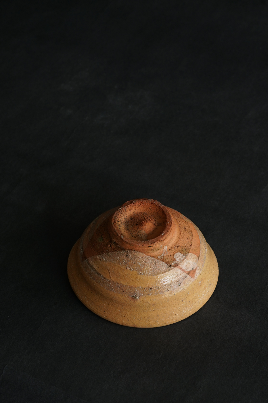 奥高麗茶盌 | Oku-Kourai Chawan ST01157 by 辻村史朗 | Art Scenes