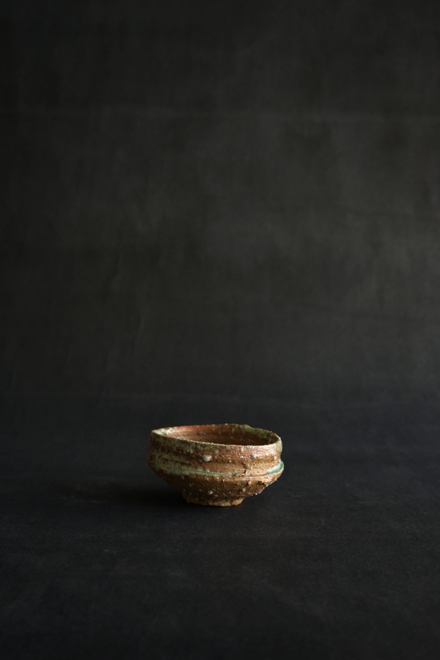 辻村史朗　伊賀茶碗 伊賀茶盌 | Iga Chawan ST01171 by 辻村史朗 | Art Scenes アート