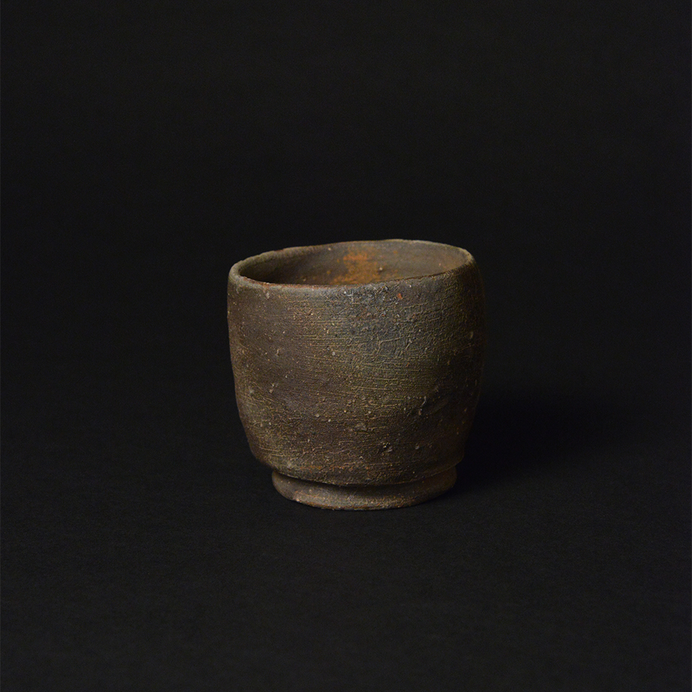 備前ぐい呑 by 金重 愫 | Art Scenes | Find and collect your