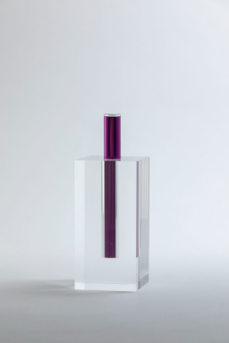 Flower Vase #1301 (Violet) by 倉俣 史朗 | Art Scenes アートシーンズ |  お気に入りのアートが探せる、見つかる