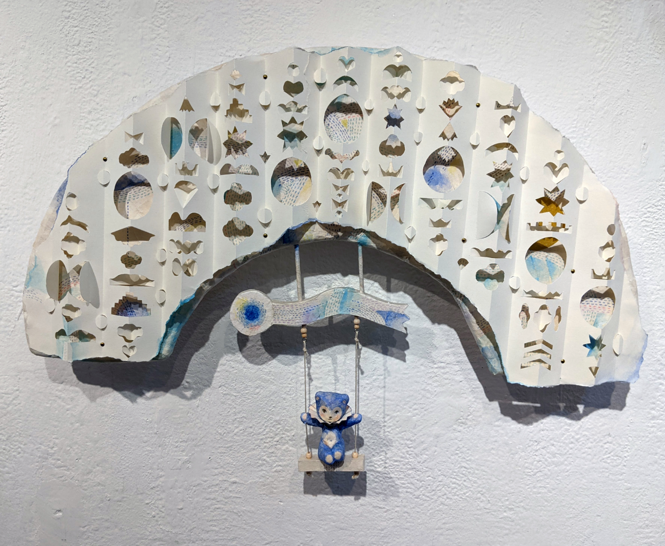 ふらここ by 前野藍 | Art Scenes アートシーンズ | お気に入りのアートが探せる、見つかる