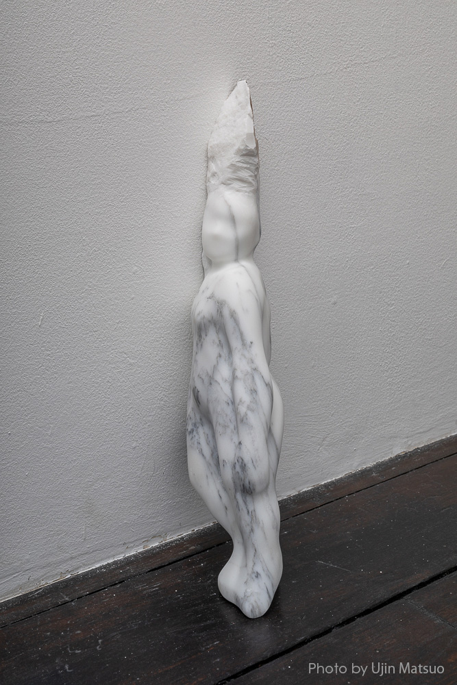 自立しない人13 by 石川 直也 | Art Scenes | Find and collect your