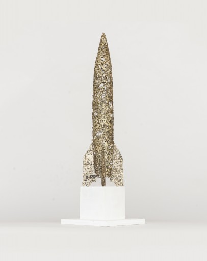 V2 by 足立篤史 | Art Scenes | Find and collect your favorite art