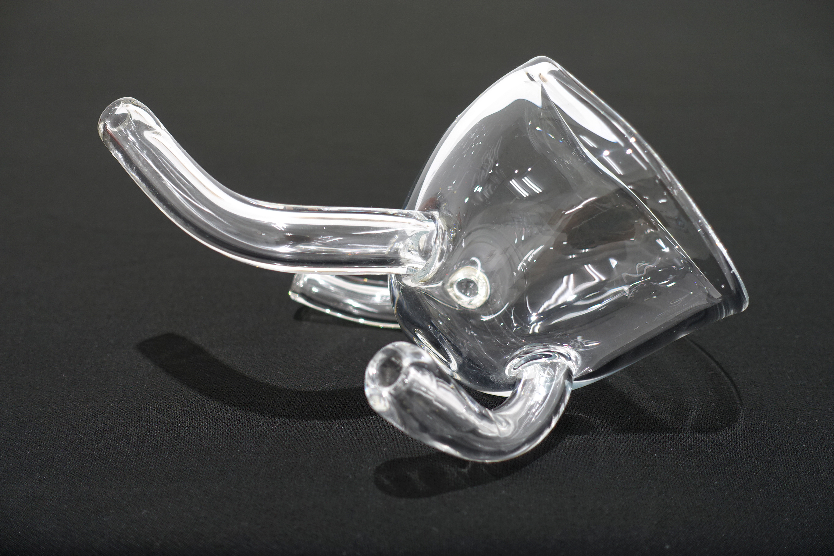 ガラス作品 16 by 中川幸夫 | Art Scenes | Find and collect your