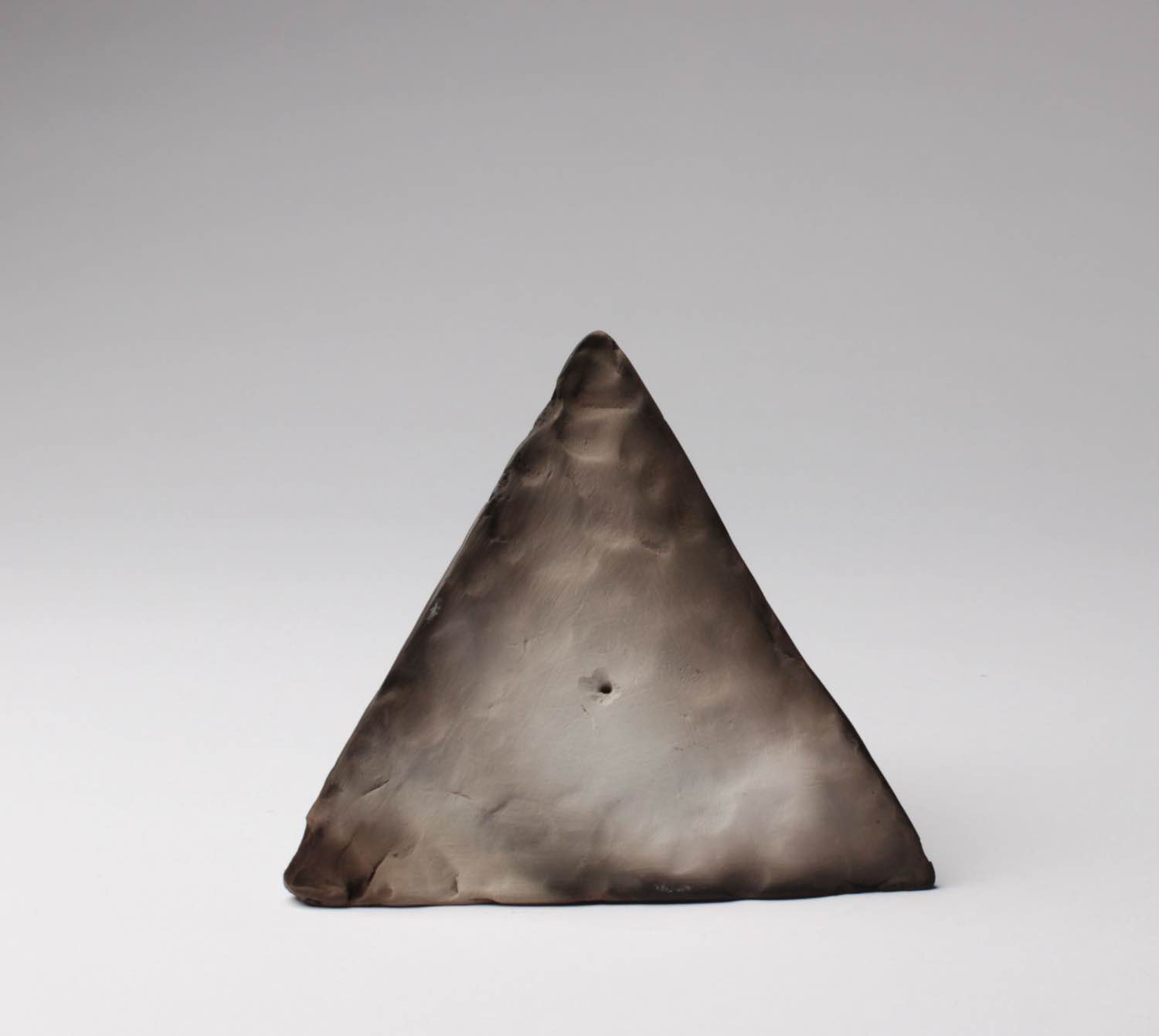 三角錐 RE-CREATIONS 三角錐 by 寄神宗美 | Art Scenes | Find and collect