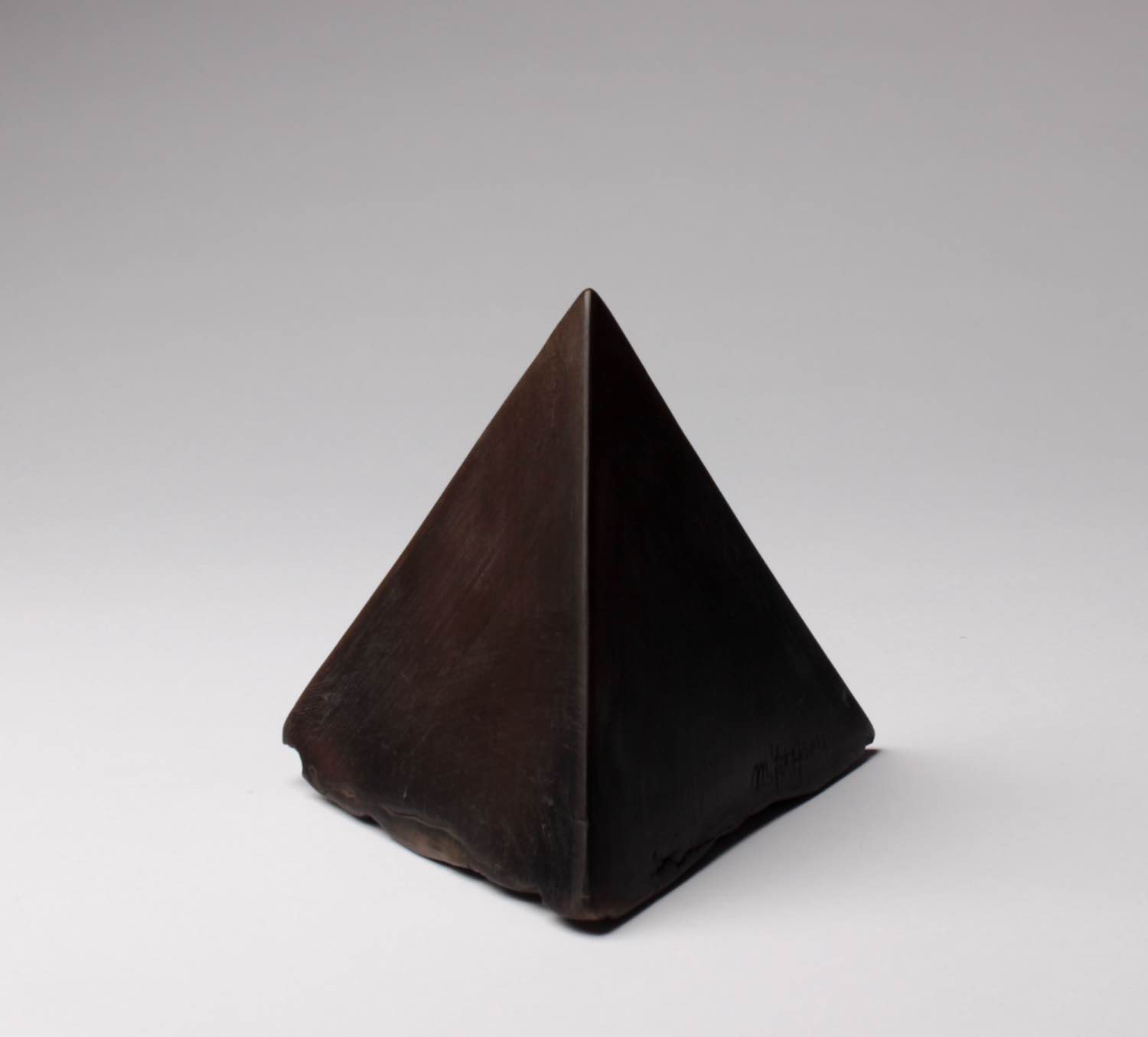 RE-CREATIONS 三角錐 by 寄神宗美 | Art Scenes | Find and collect